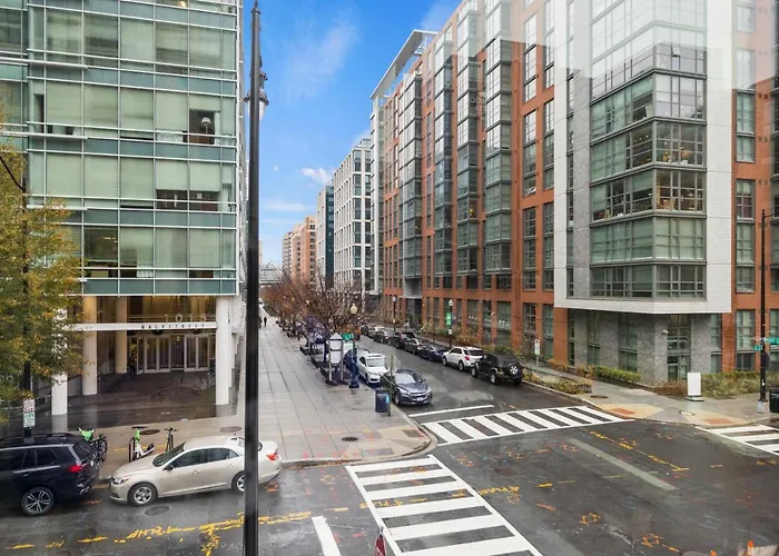 My Aparthotels Coda On Half, A Placemakr Experience - Navy Yard